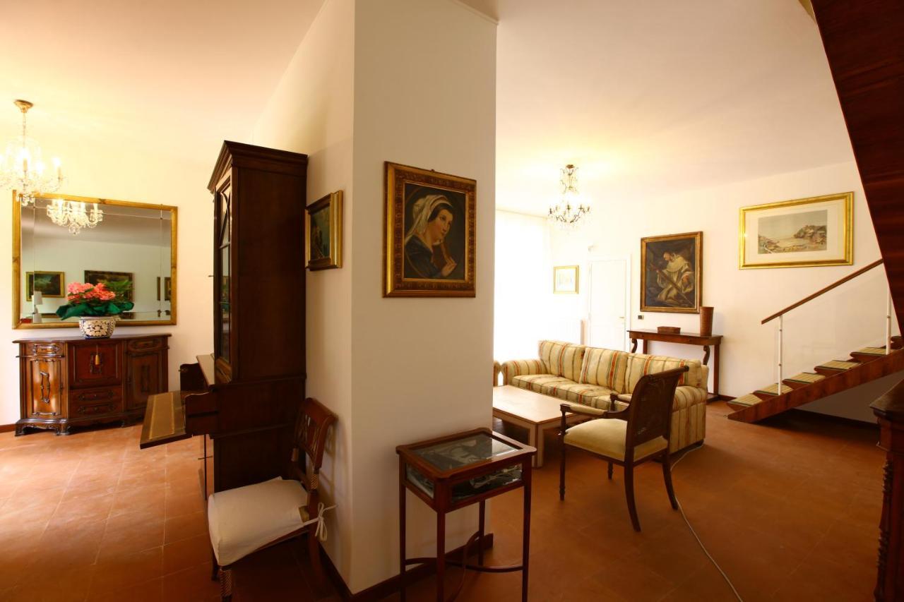 Villa Vanessa Fregenae Buitenkant foto